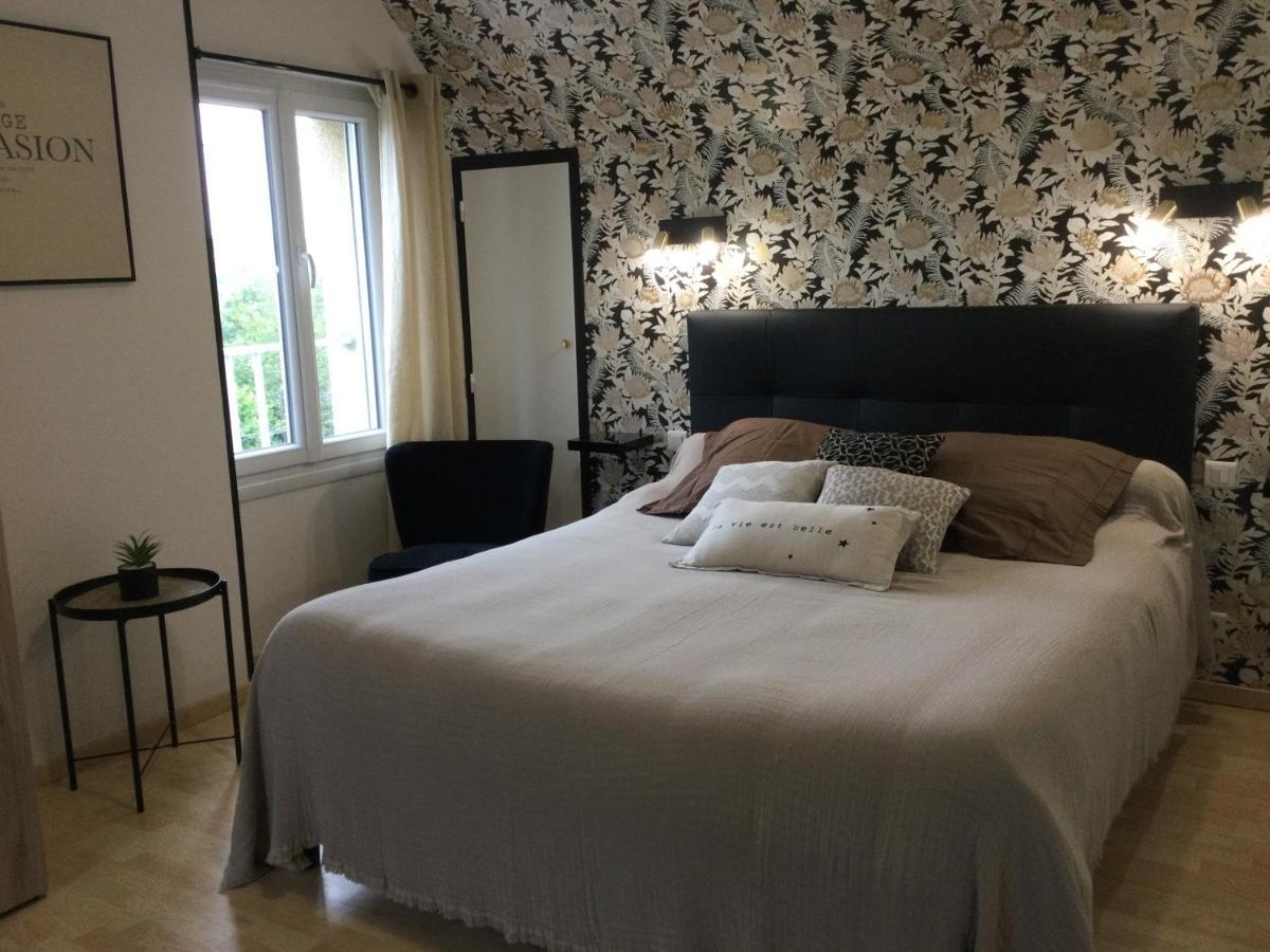 Coup De Coeur Assure ! Calm Comme A La Maison ! Maison Spacieuse Avec Grande Terrasse Pour 2 A 5 Personnes Proximite Granville Et Mer Avec Wifi Et Parking Gratuits ภายนอก รูปภาพ