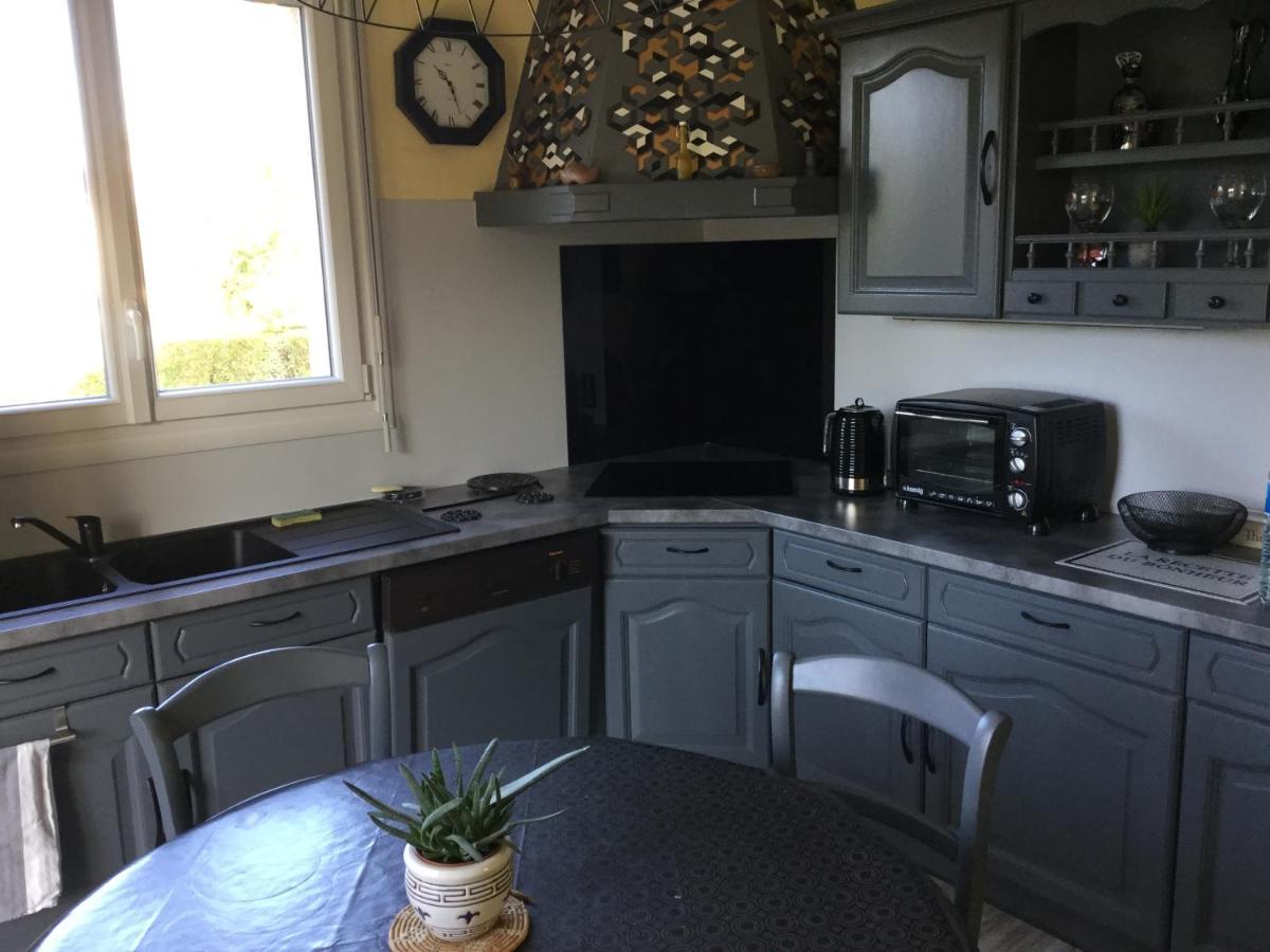 Coup De Coeur Assure ! Calm Comme A La Maison ! Maison Spacieuse Avec Grande Terrasse Pour 2 A 5 Personnes Proximite Granville Et Mer Avec Wifi Et Parking Gratuits ภายนอก รูปภาพ